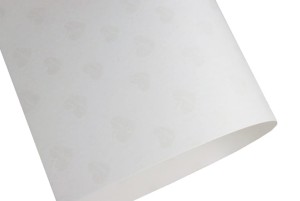 Papier karton ozdobny A4 20 ark - Małe serca biały