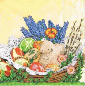 Serwetka decoupage 33x33 cm - koszyk wielkanocny z barankiem